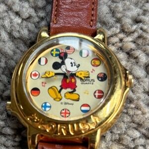 Disney Mickey Mouse World Traveler Gold Tone Quartz Watch Brown Leather Strap‎